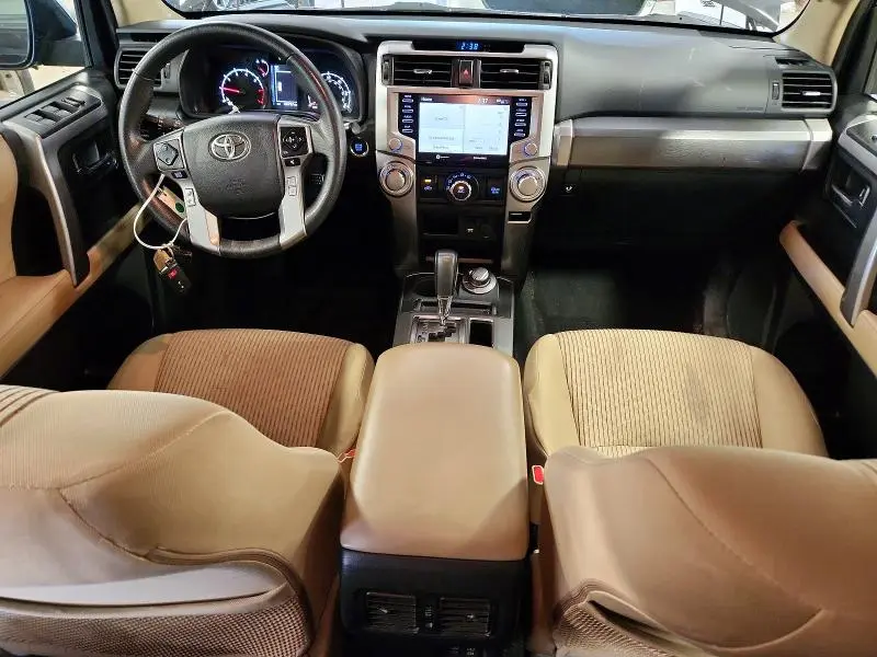 2021 TOYOTA 4RUNNER SR5  