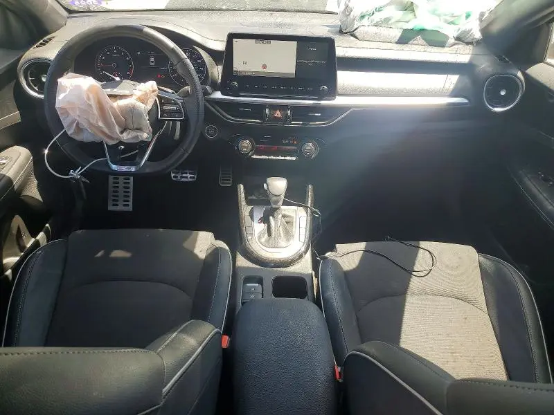 2022 KIA FORTE GT LINE  