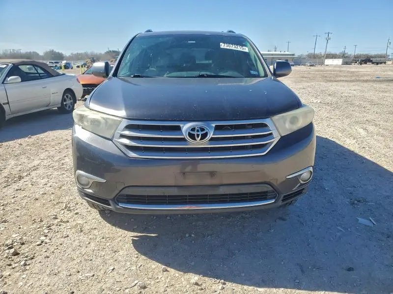 2012 TOYOTA HIGHLANDER BASE  