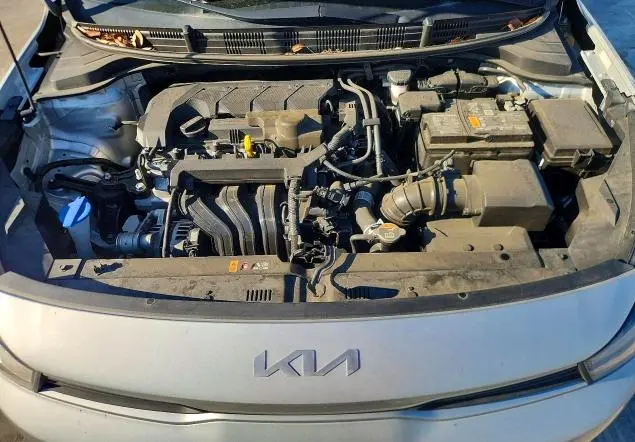 2023 KIA RIO LX  