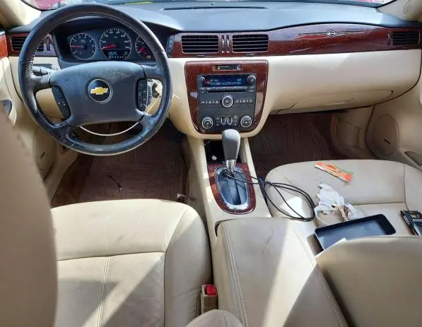 2011 CHEVROLET IMPALA LT  