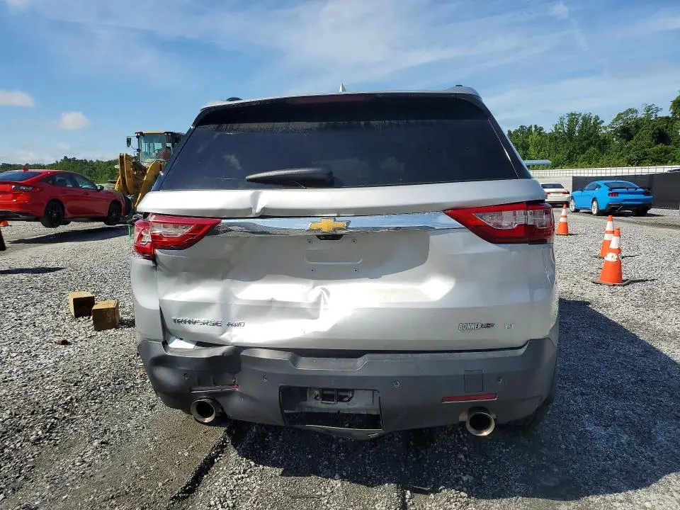 2020 CHEVROLET TRAVERSE LT  