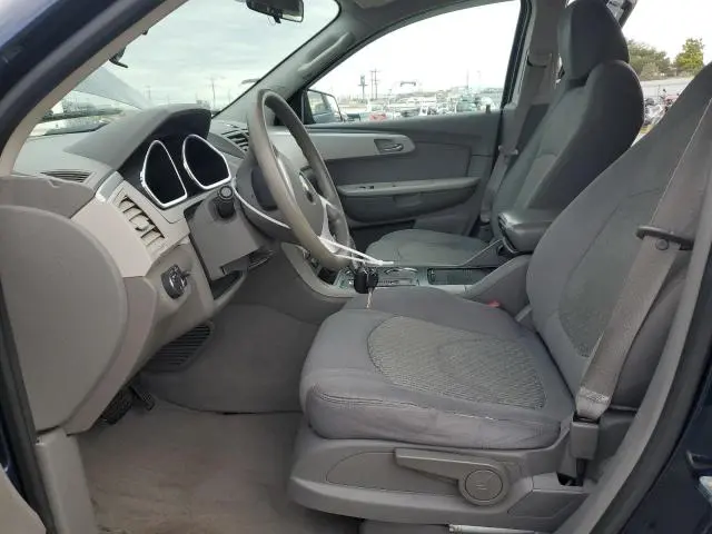 2010 CHEVROLET TRAVERSE LS  