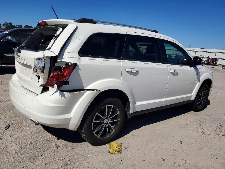 2017 DODGE JOURNEY SE  