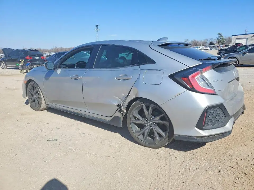 2018 HONDA CIVIC SPORT TOURING  
