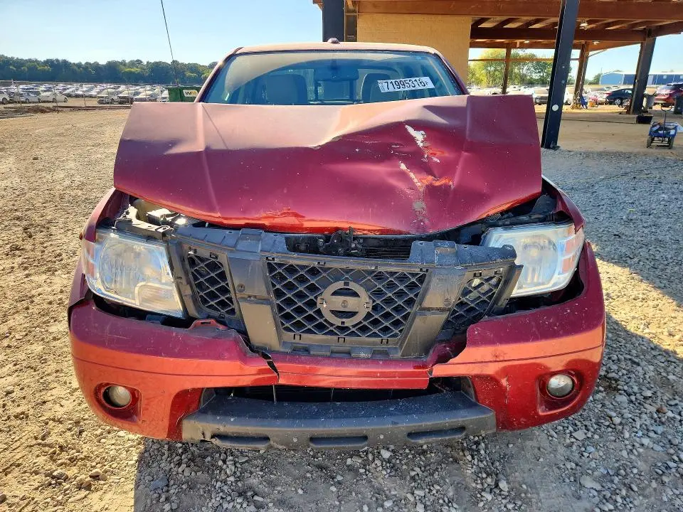 2016 NISSAN FRONTIER SV  