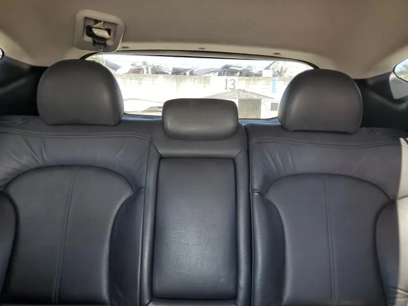 2010 HYUNDAI TUCSON LIMITED  