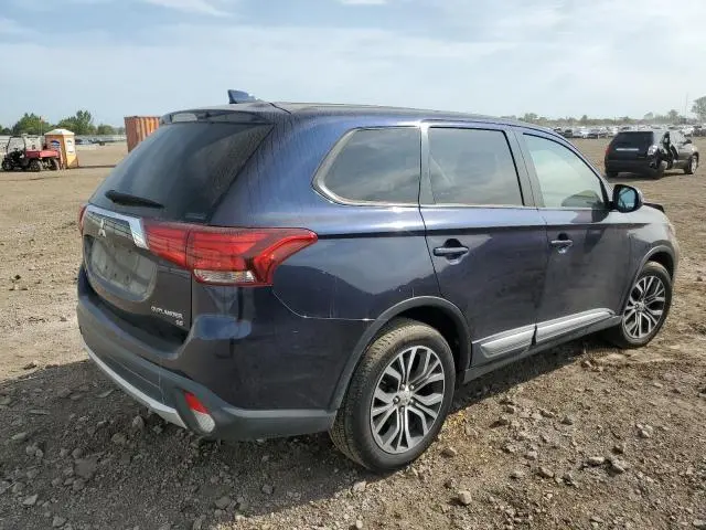 2017 MITSUBISHI OUTLANDER SE  