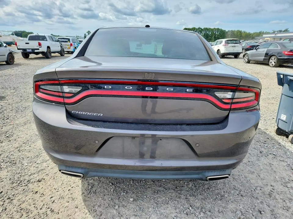 2019 DODGE CHARGER SXT  