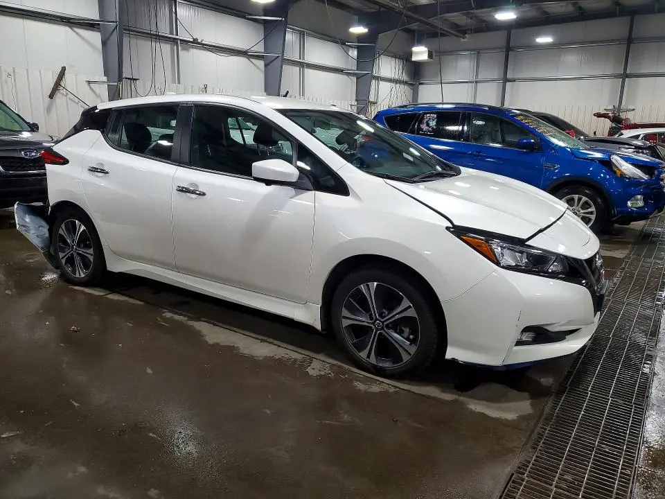2021 NISSAN LEAF SV PLUS  
