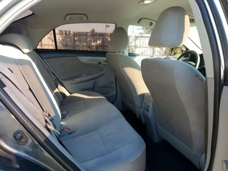 2011 TOYOTA COROLLA BASE  