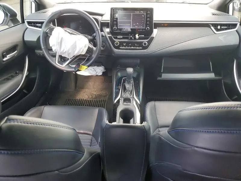 2022 TOYOTA COROLLA XSE  