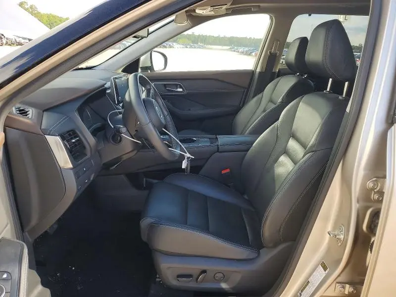 2021 NISSAN ROGUE   