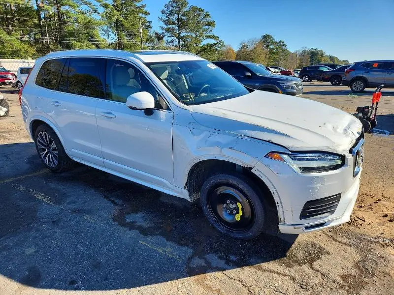 2021 VOLVO XC90 T6 MOMENTUM  
