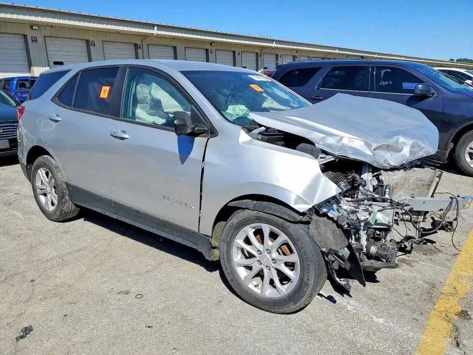 2021 CHEVROLET EQUINOX LS  