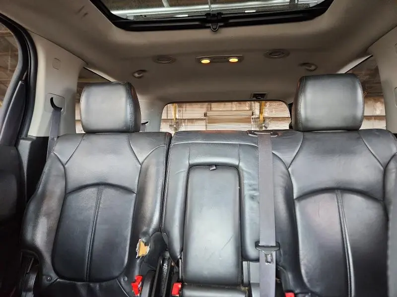 2011 GMC ACADIA SLT-1  