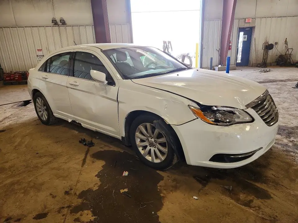 2014 CHRYSLER 200 LX  