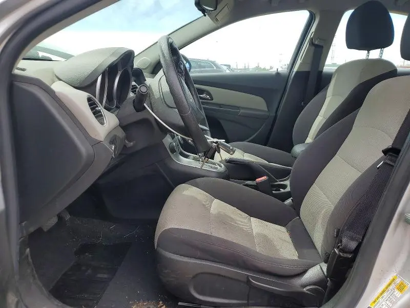 2013 CHEVROLET CRUZE LS  