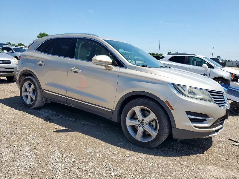 2017 LINCOLN MKC PREMIERE  