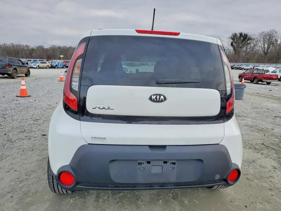 2015 KIA SOUL   