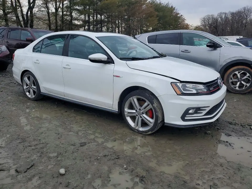2016 VOLKSWAGEN JETTA GLI  