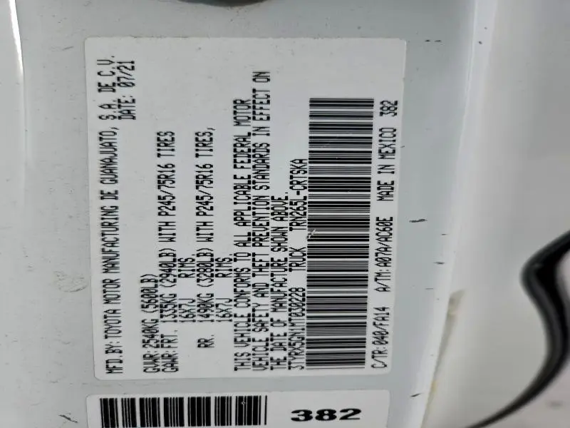 2021 TOYOTA TACOMA SR  