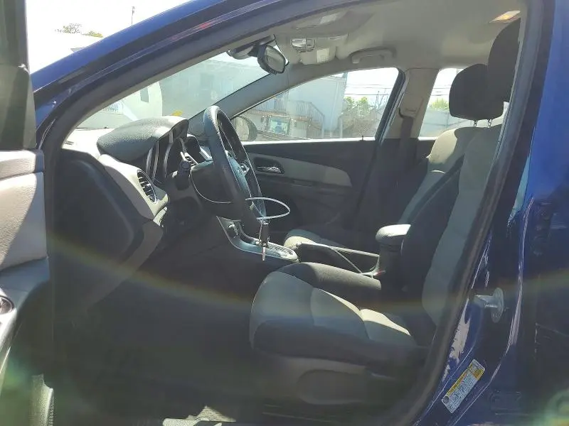 2012 CHEVROLET CRUZE LS  