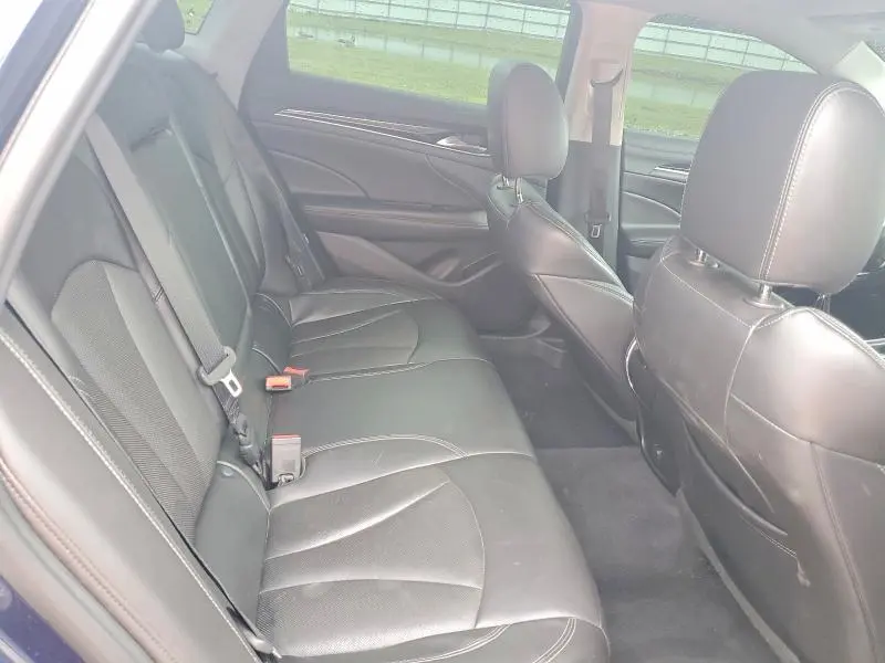 2017 BUICK LACROSSE ESSENCE  