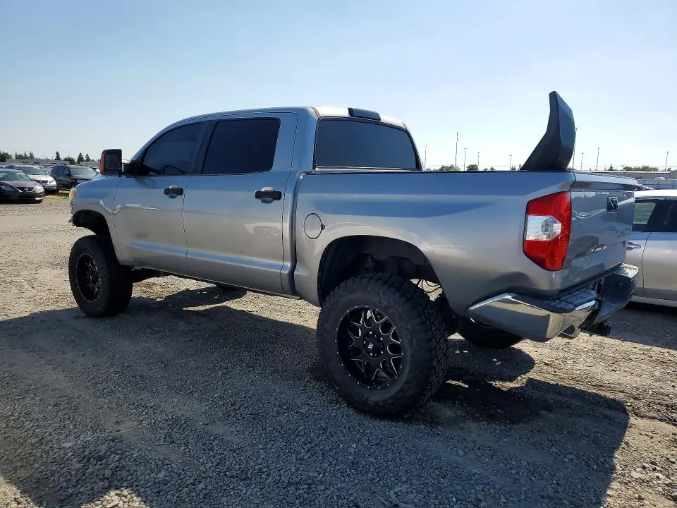 2016 TOYOTA TUNDRA SR5  