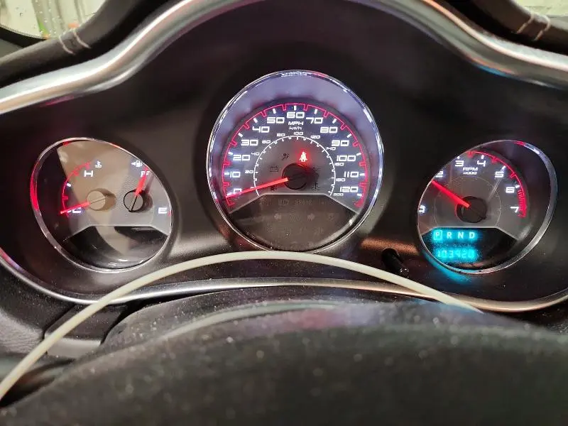 2014 DODGE AVENGER SE  