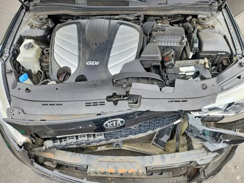 2015 KIA CADENZA PREMIUM  