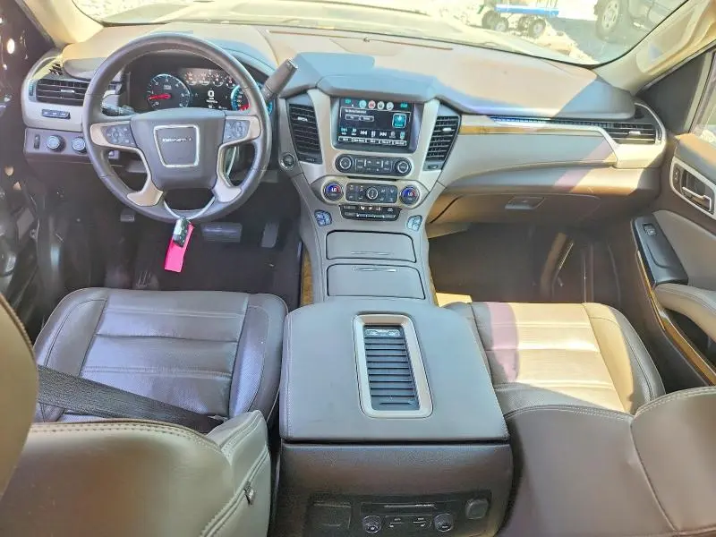2017 GMC YUKON XL DENALI  