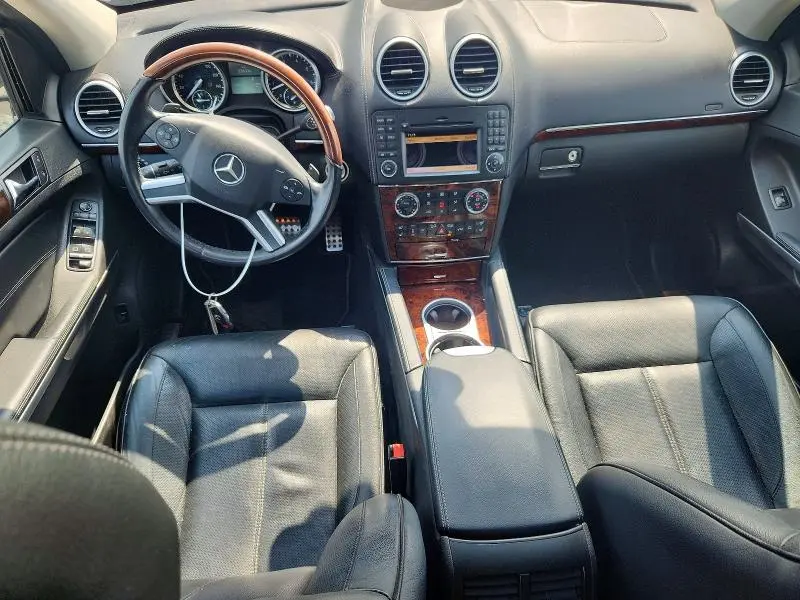 2011 MERCEDES-BENZ GL 550 4MATIC  