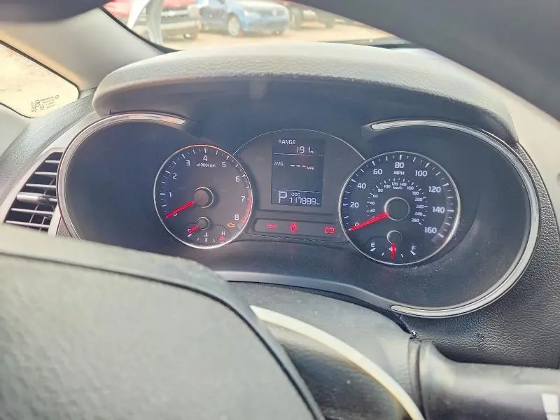 2016 KIA FORTE LX  