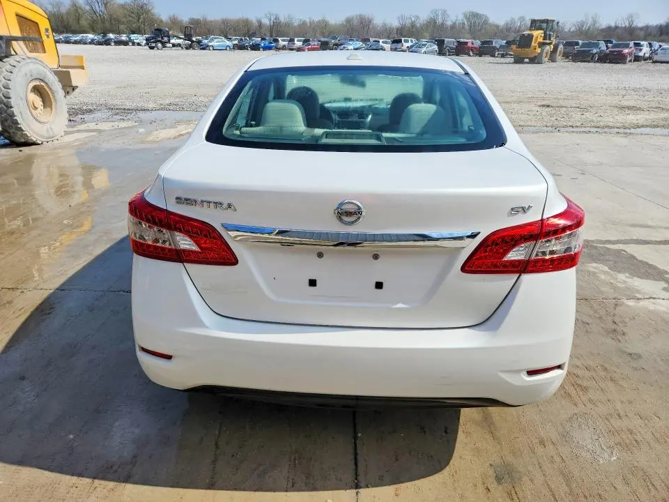 2015 NISSAN SENTRA SV  