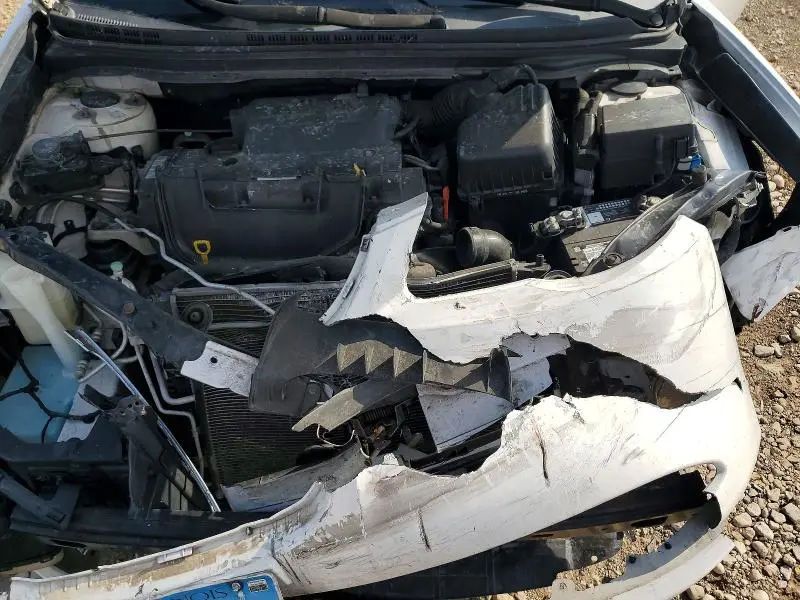 2010 HYUNDAI ELANTRA GLS  