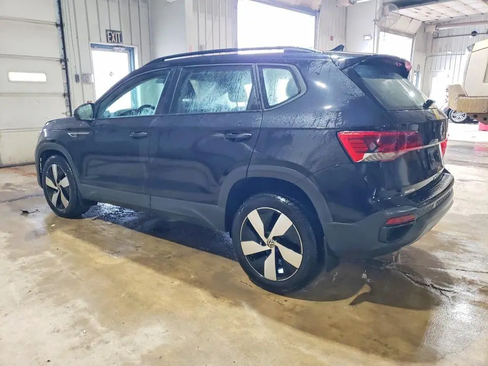 2024 VOLKSWAGEN TAOS S  