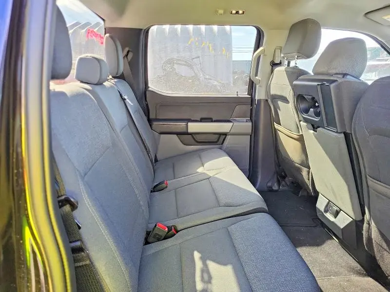 2025 FORD F150 XLT  