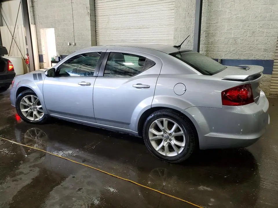 2013 DODGE AVENGER R/T  