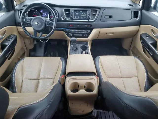 2017 KIA SEDONA LX  