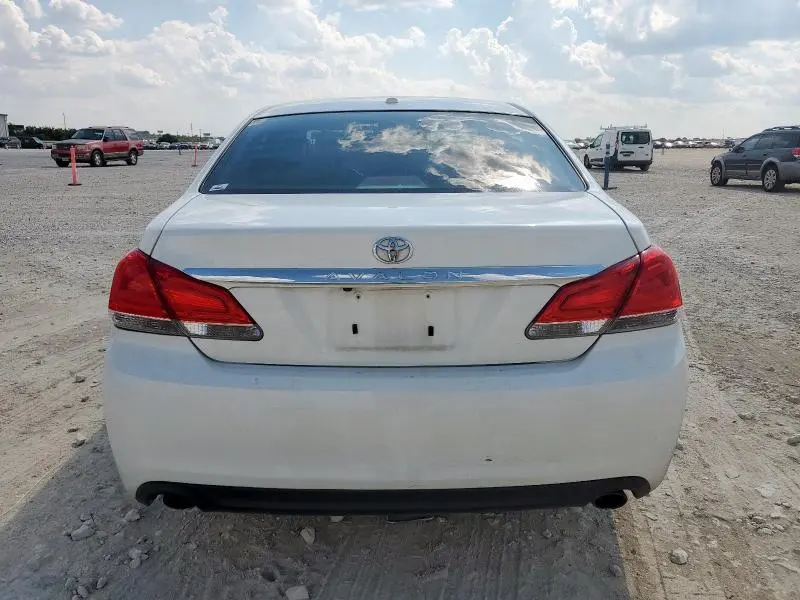 2011 TOYOTA AVALON BASE  