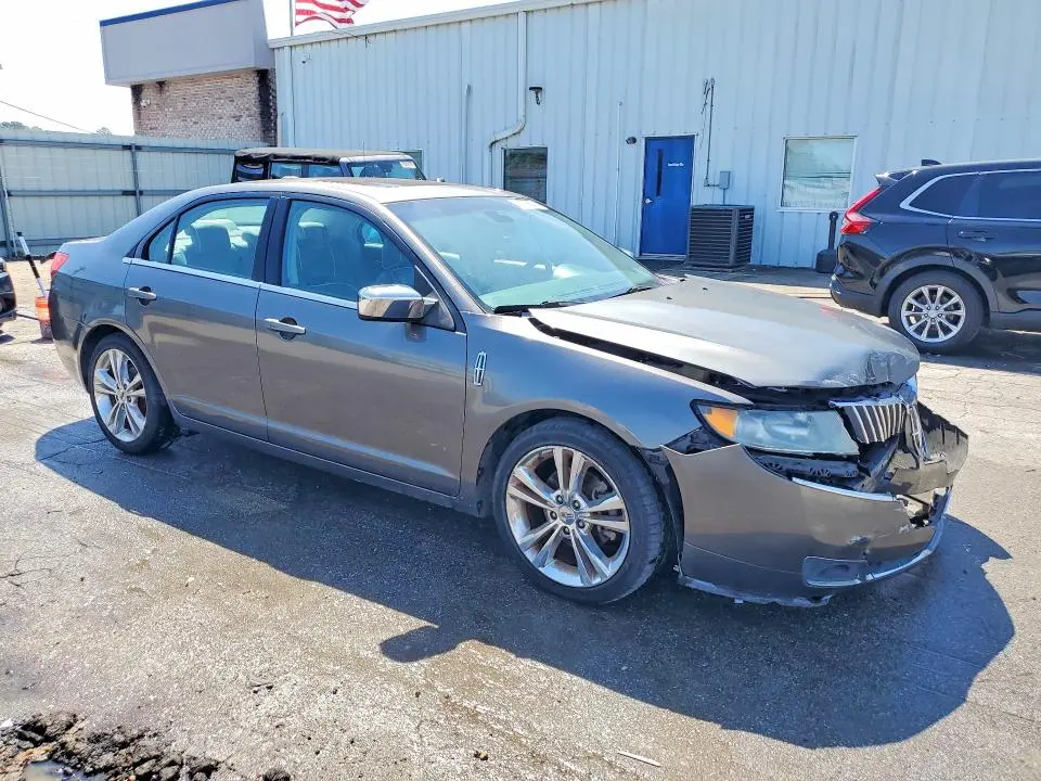 2010 LINCOLN MKZ   