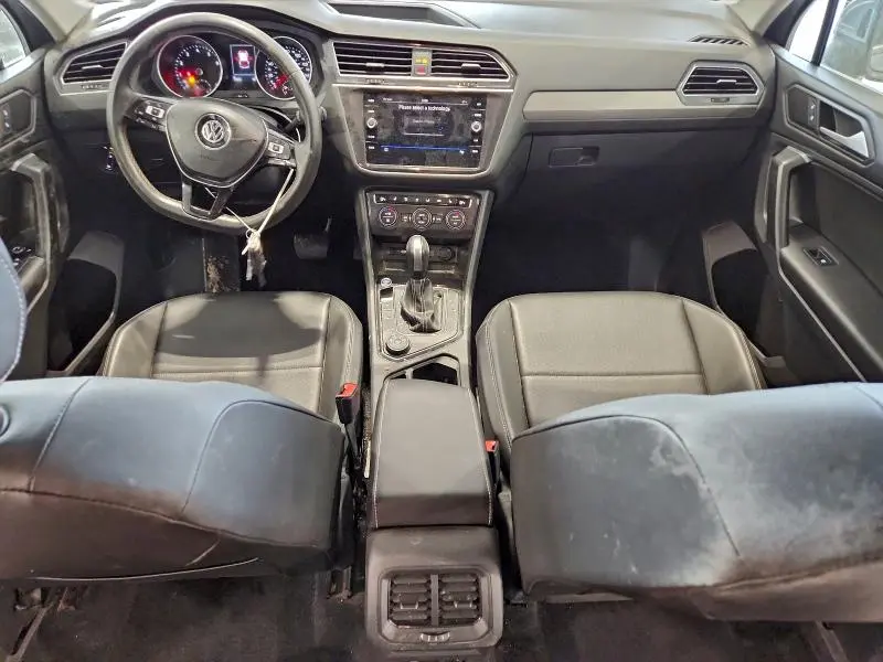 2021 VOLKSWAGEN TIGUAN SE  