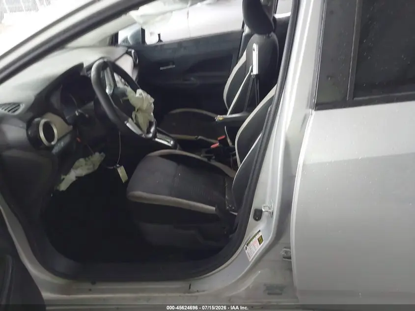 2022 NISSAN VERSA 1.6 SV XTRONIC CVT