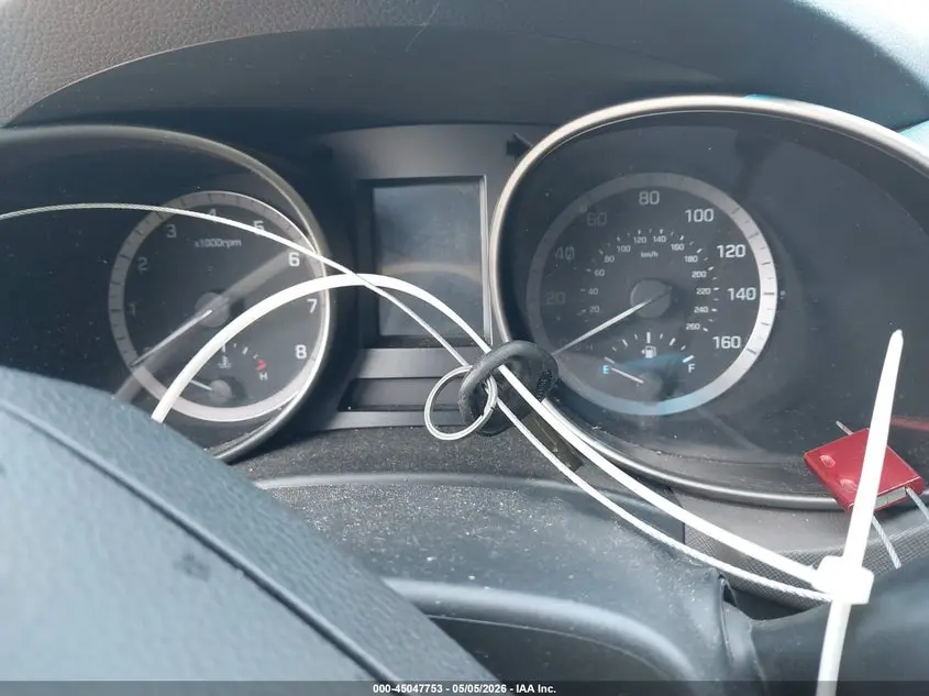 2018 HYUNDAI SANTA FE SE