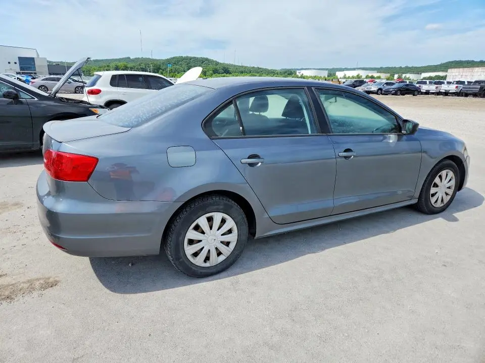 2012 VOLKSWAGEN JETTA BASE  