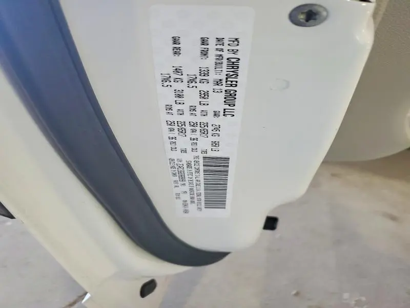 2013 CHRYSLER TOWN & COUNTRY TOURING  