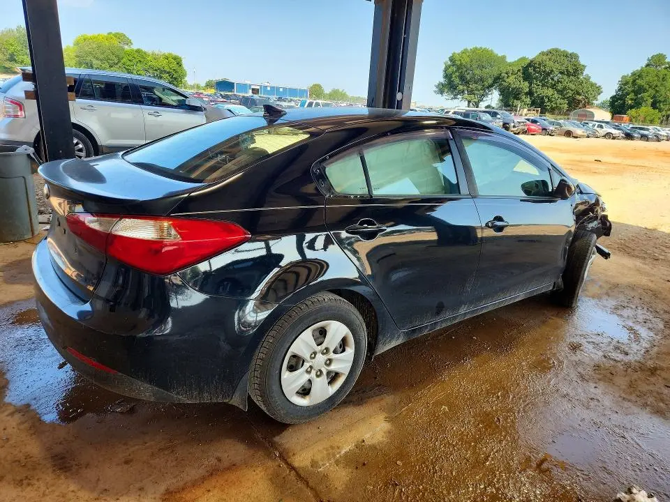 2015 KIA FORTE LX  