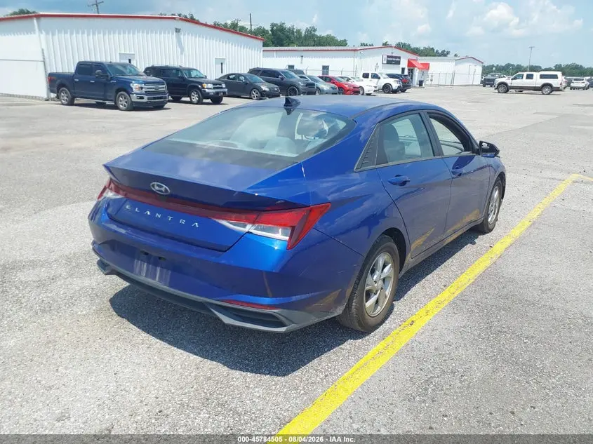 2021 HYUNDAI ELANTRA SE