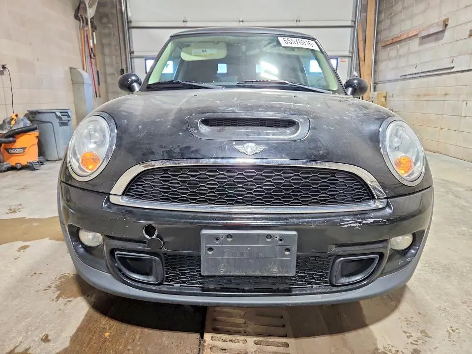 2012 MINI COOPER S  